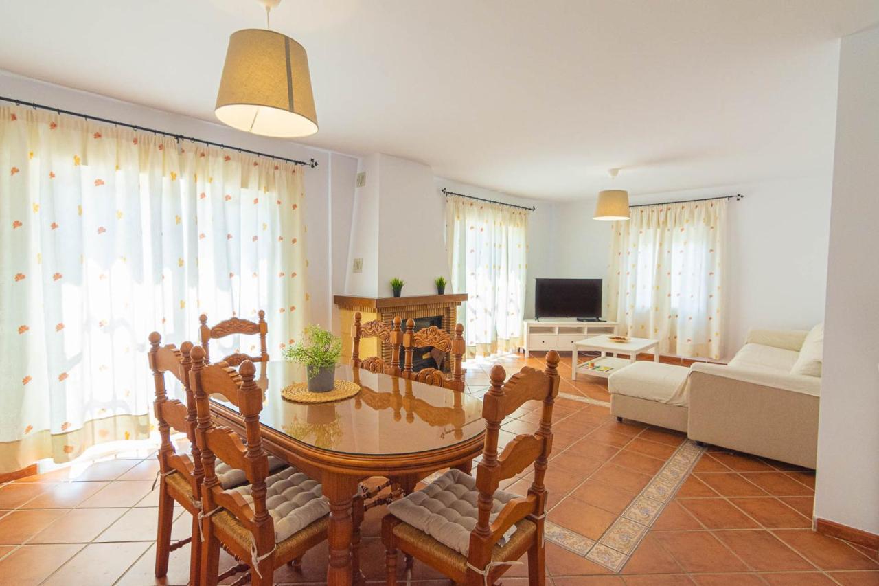 Villa Andalucia: Cerca De Todo, Intimidad Y Espacio Нерха Экстерьер фото